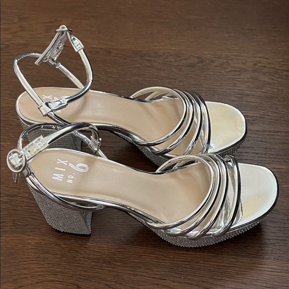Mix No. 6 Metallic Strappy Block Heels